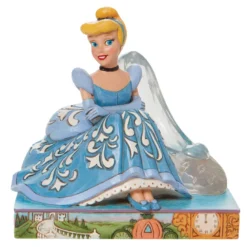 Enesco Jim Shore Disney Cinderella And Glass Slipper Figurine, 5.3"