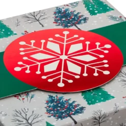 Hallmark Merry And Bright 3-Pack Christmas Gift Boxes, Assorted Sizes And Designs -Hallmark Shop Merry and Bright Assorted Christmas Gift Boxes 5XBC1129 05