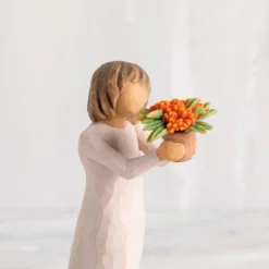 Willow Tree It's The Little Things Figurine, 5.5" H -Hallmark Shop Willow Tree Its the Little Things Figurine 28094 03